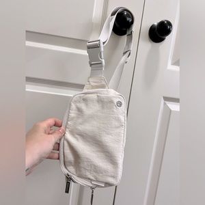 Lululemon 2L large size belt bag - white opal color.